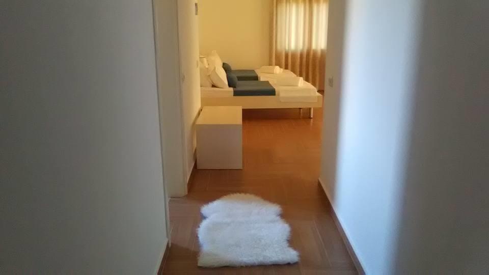 Aler Holiday Inn Саранда Екстер'єр фото
